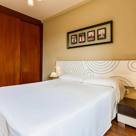 Serenity Private Pool By Holidays Вилла Коральео