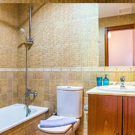 Serenity Private Pool By Holidays