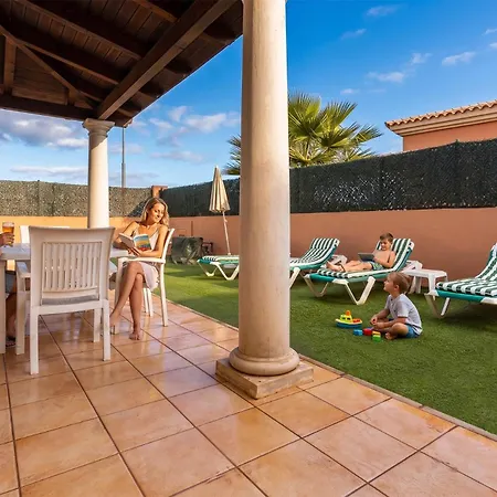 Serenity Private Pool By Holidays *