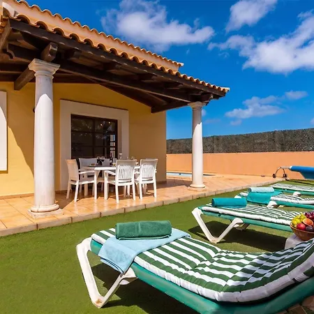 Villa Serenity Private Pool By Holidays Corralejo